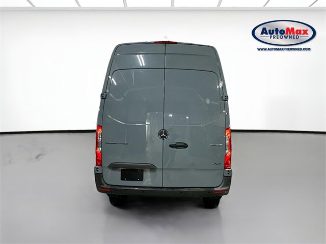 Used 2022 Mercedes-Benz Sprinter 144 Cargo image 8