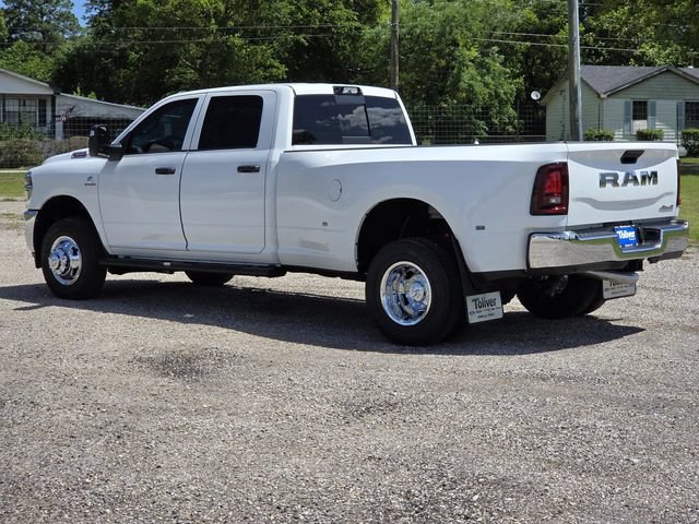 New 2026 RAM 3500 Tradesman AWD/4WD image 4