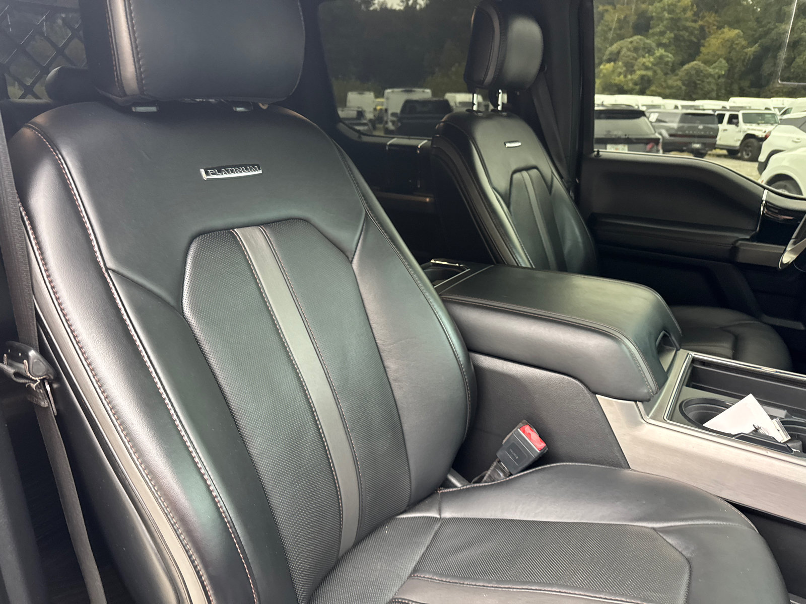 Used 2020 Ford F450 Platinum w/ FX4 Off-Road Package AWD/4WD image 14