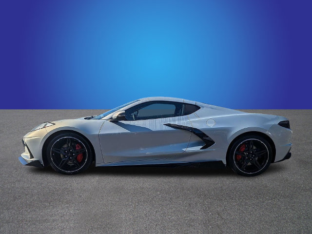 Used 2021 Chevrolet Corvette Stingray Preferred Cpe w/ 2LT RWD image 2