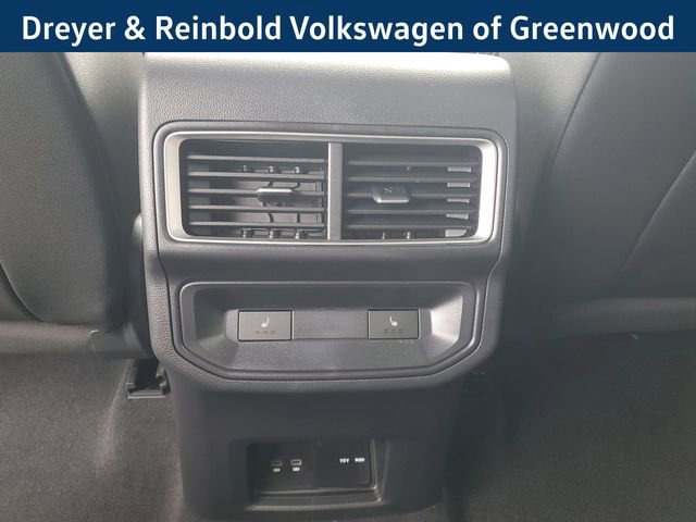 New 2025 Volkswagen Atlas Cross Sport SEL R-Line image 15