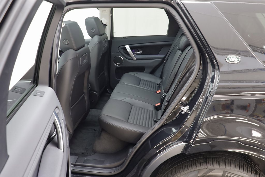 New 2025 Land Rover Discovery Sport S image 15