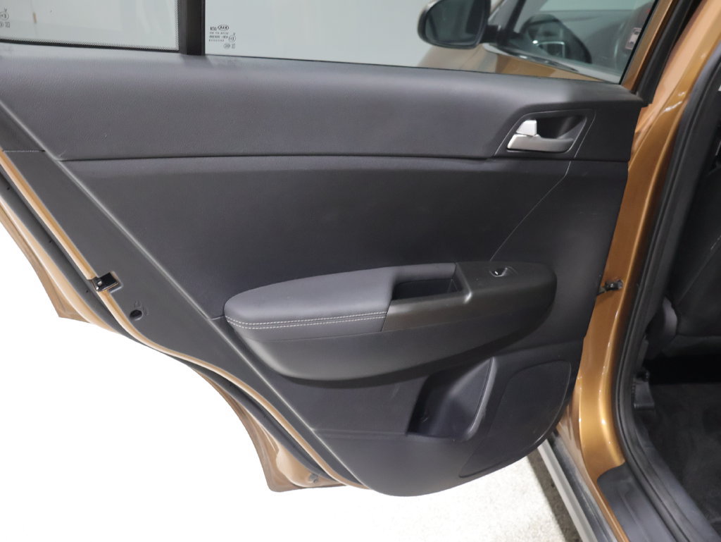 Used 2020 Kia Sportage LX AWD/4WD image 19