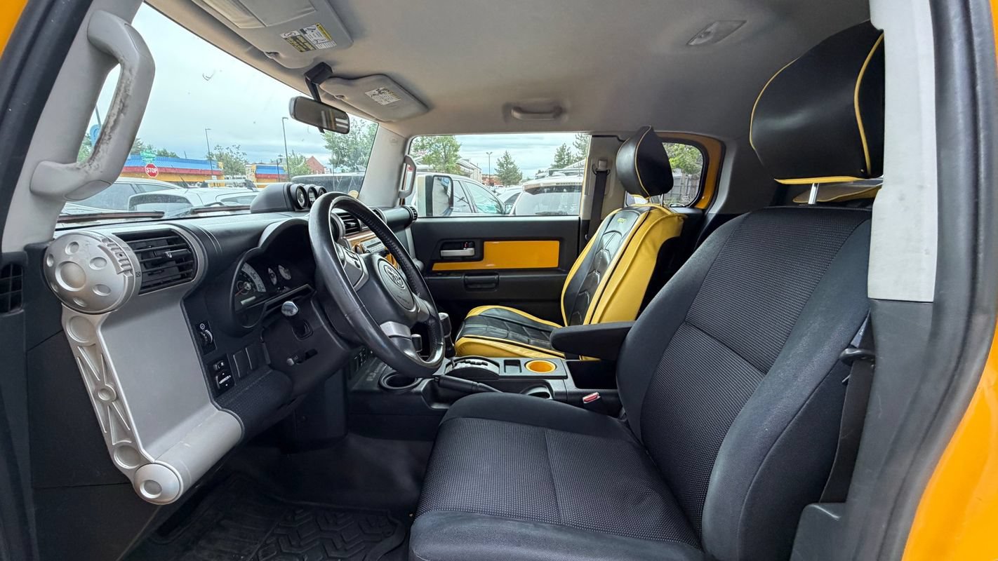 Used 2007 Toyota FJ Cruiser 4WD image 7