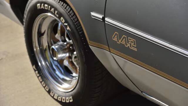 Used 1987 Oldsmobile Cutlass Supreme Salon image 15