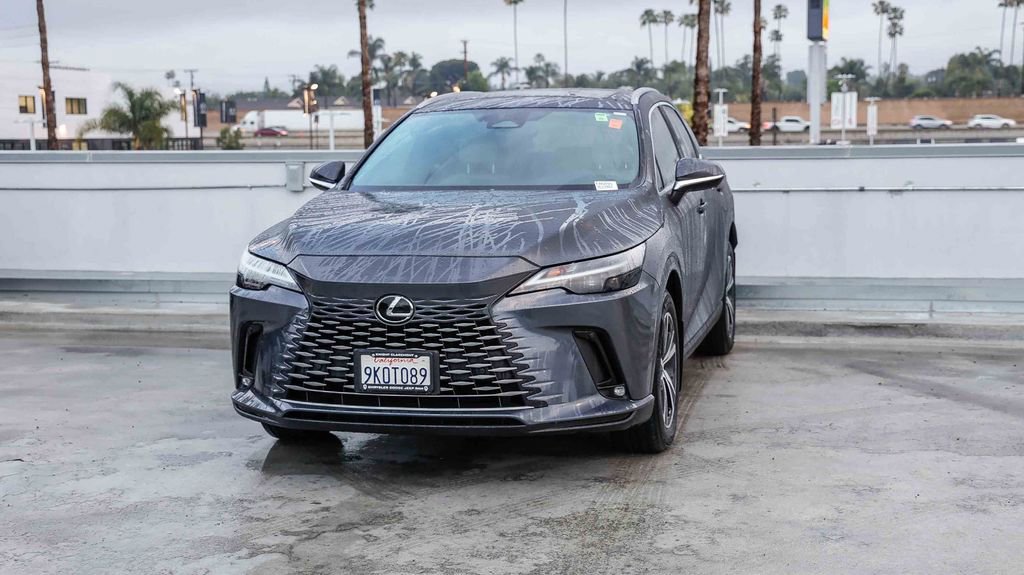 Used 2024 Lexus RX 350h w/ Kick Sensor & Tow Package image 4