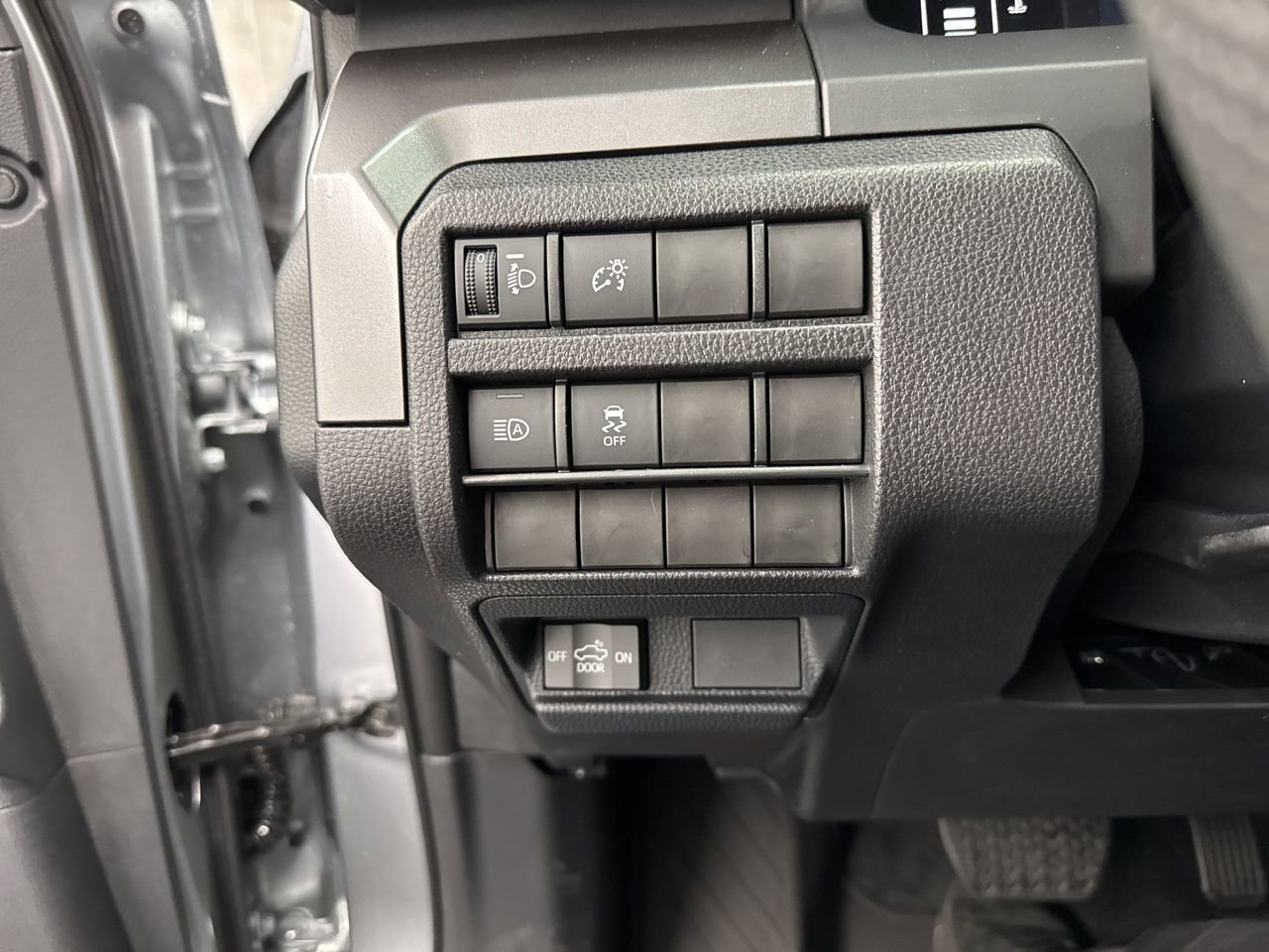 New 2026 Toyota Tacoma SR5 image 32