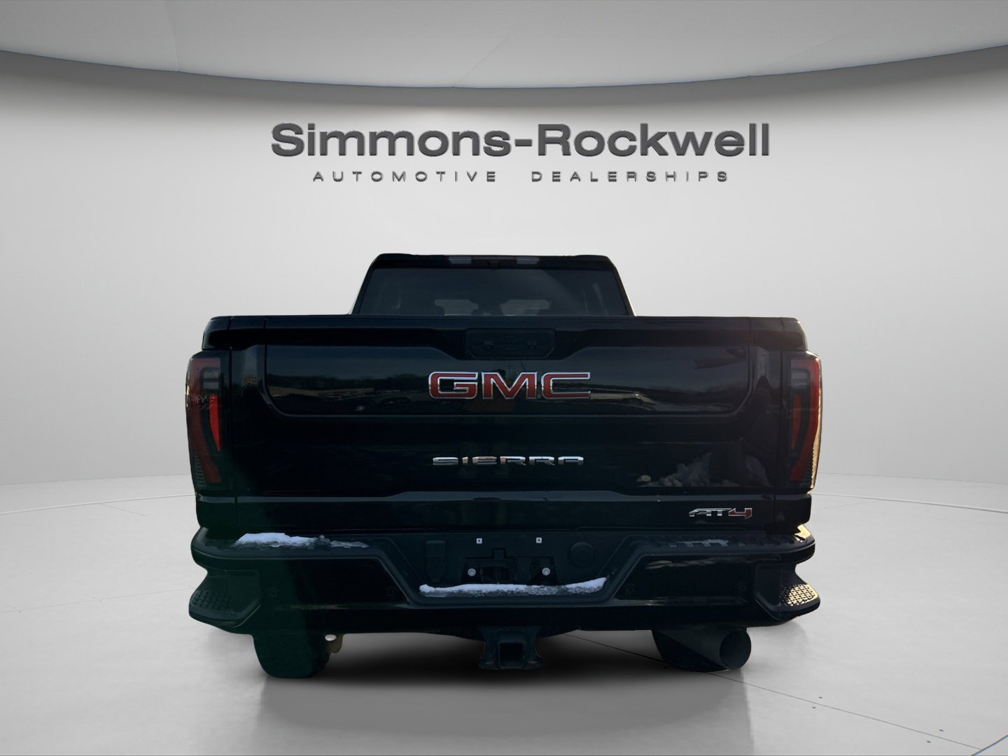 Used 2024 GMC Sierra 2500 AT4 image 15