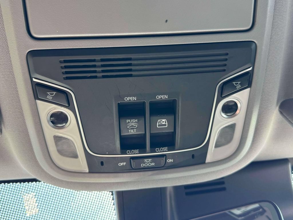 Used 2023 Honda Ridgeline RTL-E image 34