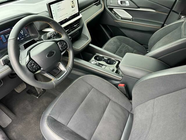 Used 2026 Ford Explorer Tremor w/ Tremor Ultimate Package AWD/4WD image 10