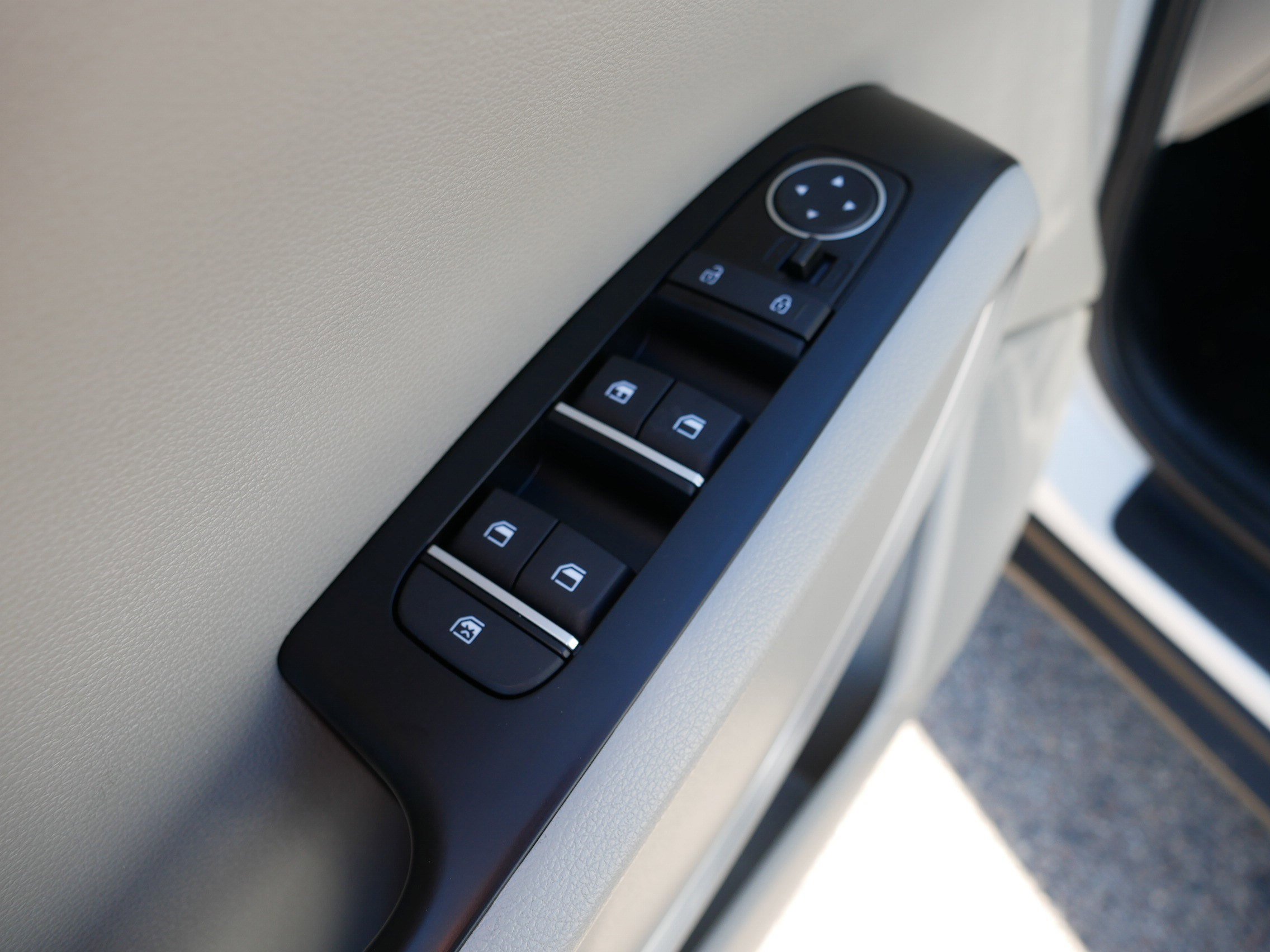 Certified 2025 Kia Soul S image 19