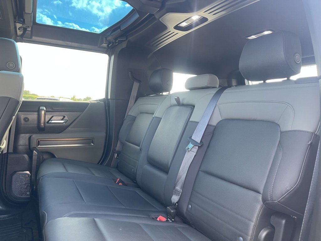 Used 2024 GMC Hummer EV 3X w/ Omega Edition image 27