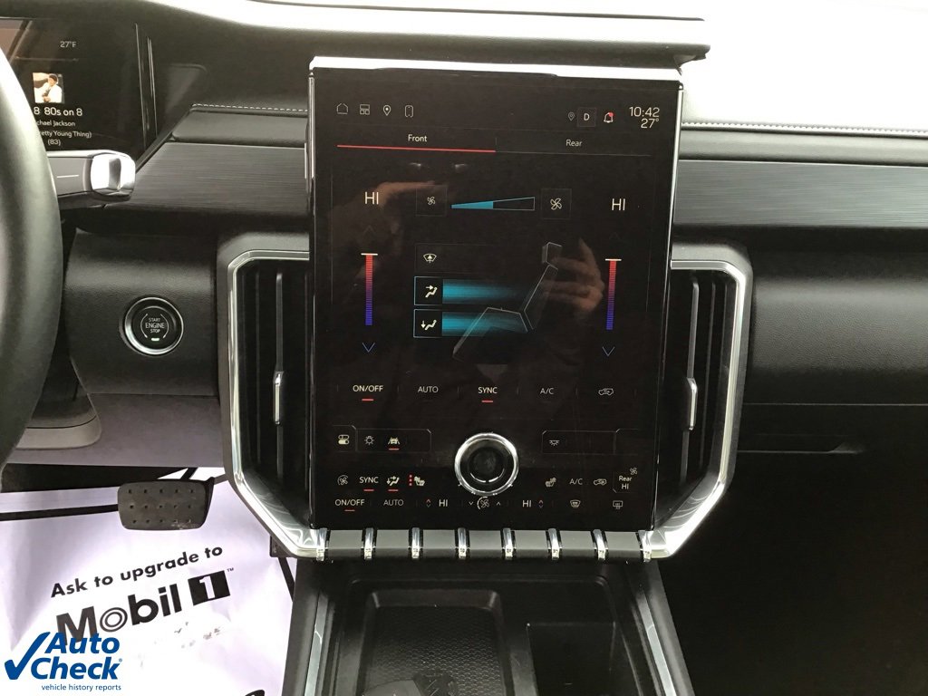 Used 2025 GMC Acadia Elevation image 39