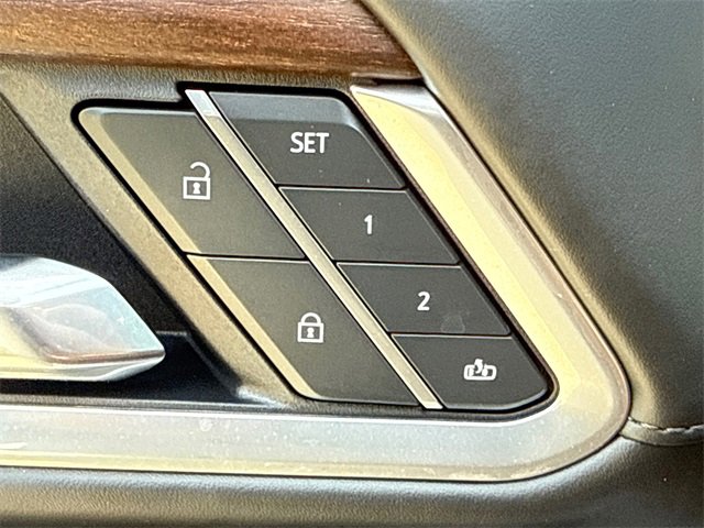 Used 2025 GMC Sierra 3500 Denali Ultimate image 19