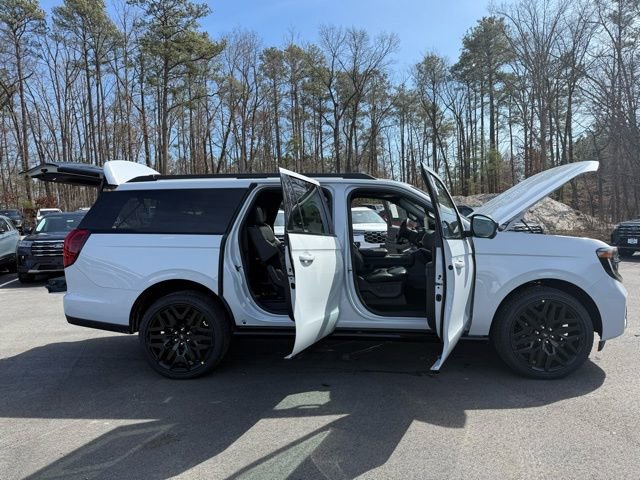 New 2026 Ford Expedition Max Platinum w/ Stealth Performance Package AWD/4WD image 29