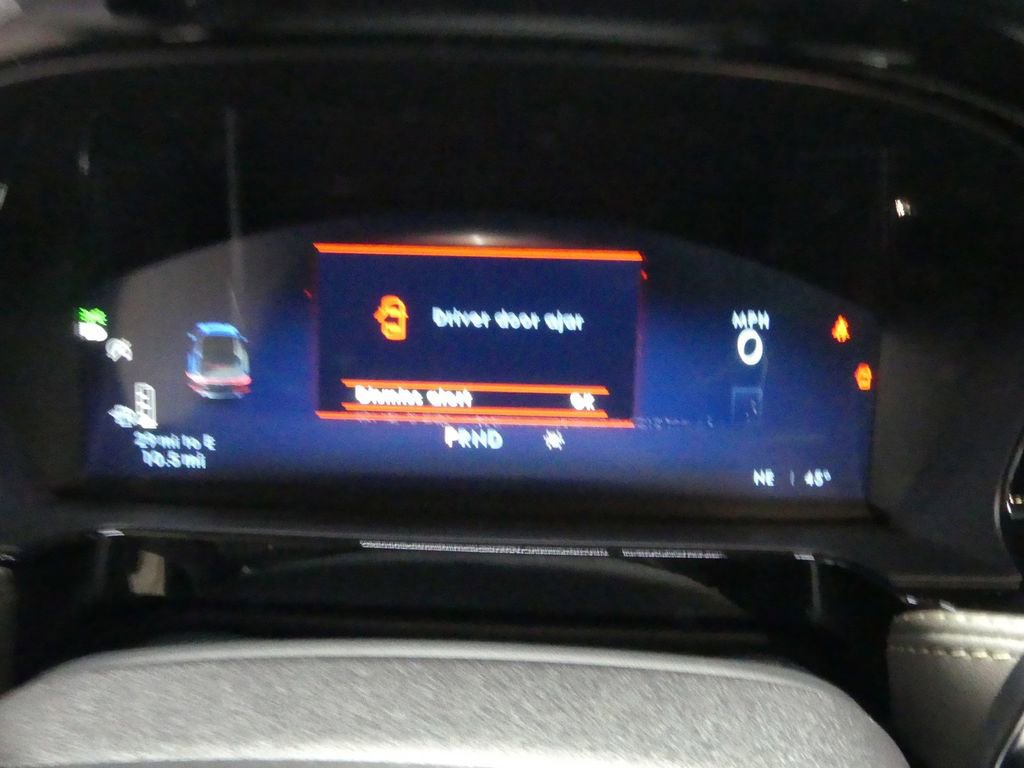 New 2025 Lincoln Corsair Reserve w/ Rear Removable Package Tray image 9