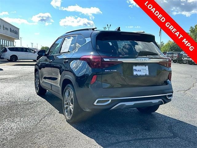 Used 2023 Kia Seltos S w/ Navigation Package image 6