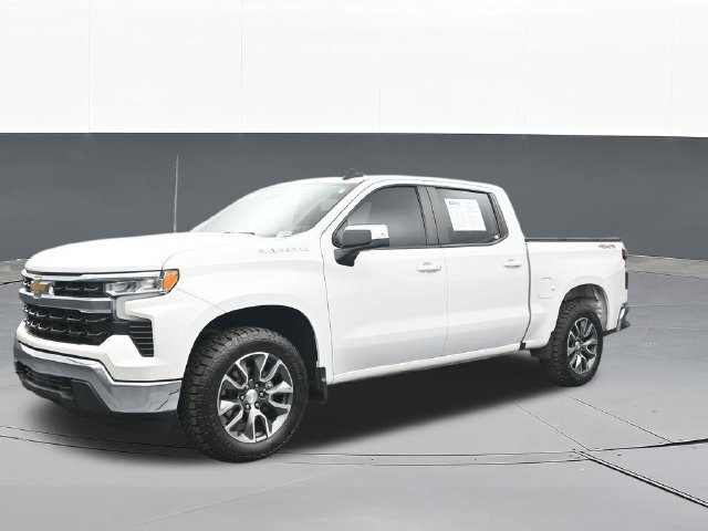 Used 2022 Chevrolet Silverado 1500 LT AWD/4WD image 4