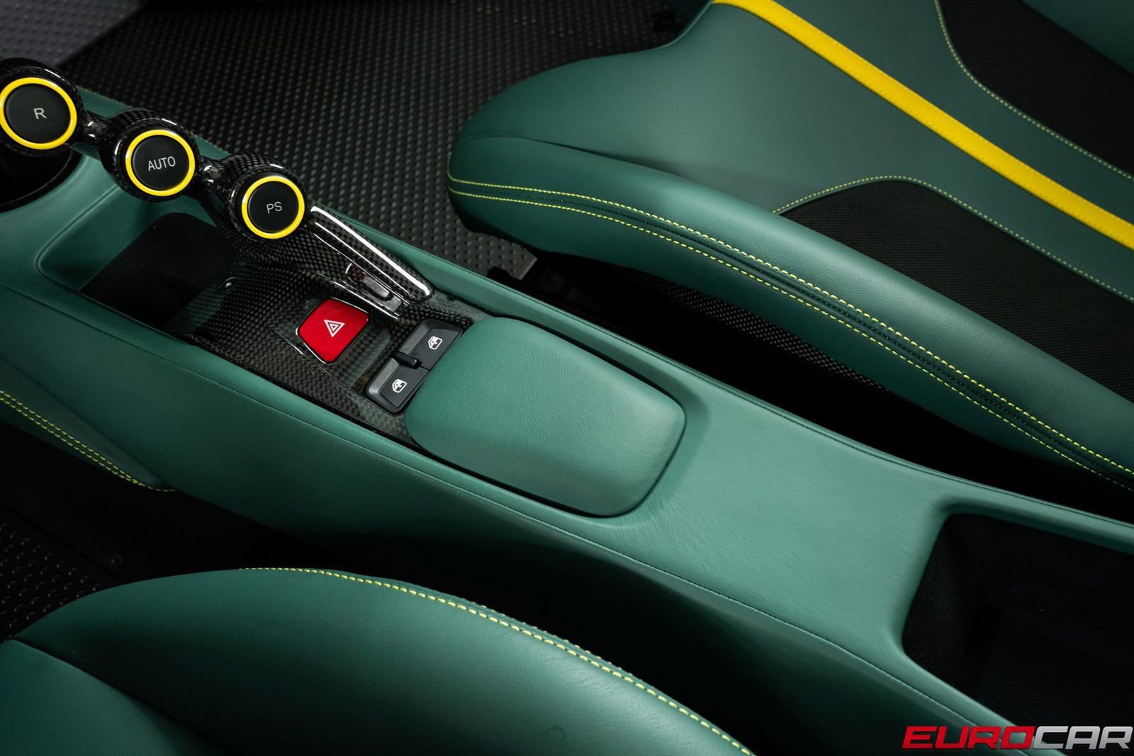 Used 2020 Ferrari 488 Pista Coupe image 39