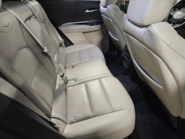 Used 2023 Cadillac XT4 Luxury w/ Cold Weather Package FWD image 19