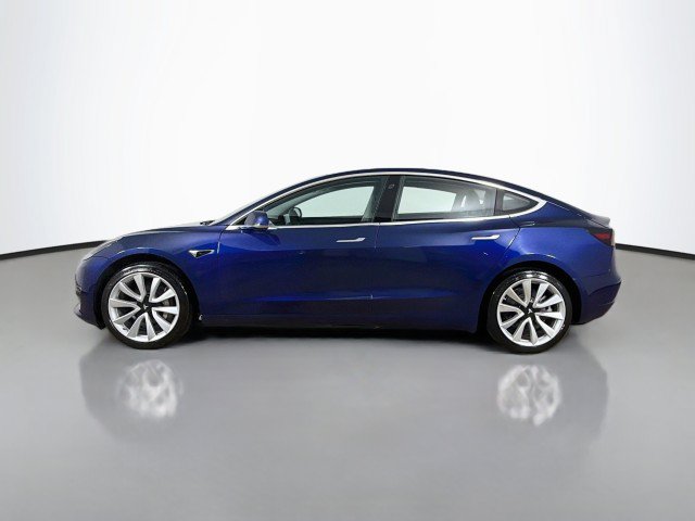 Used 2018 Tesla Model 3 Long Range RWD image 4