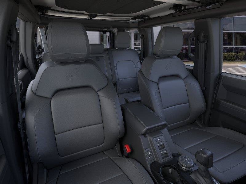 New 2026 Ford Bronco Outer Banks w/ Sasquatch Package AWD/4WD image 10