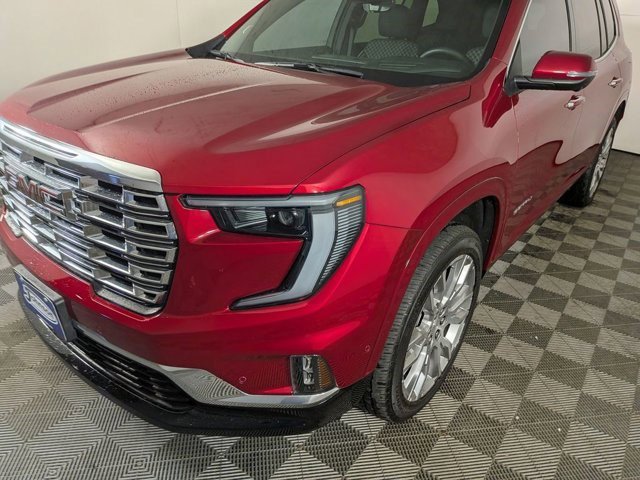 Certified 2025 GMC Acadia Denali w/ Super Cruise Package AWD/4WD image 13