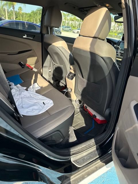 Certified 2021 Hyundai Tucson Limited FWD image 15