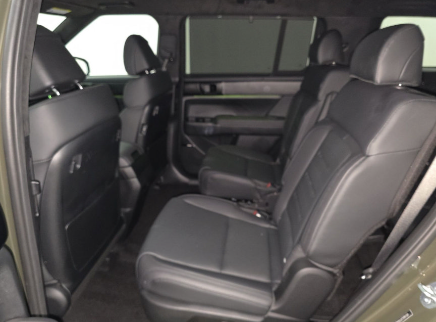 Used 2026 Hyundai Santa Fe Calligraphy AWD/4WD image 11