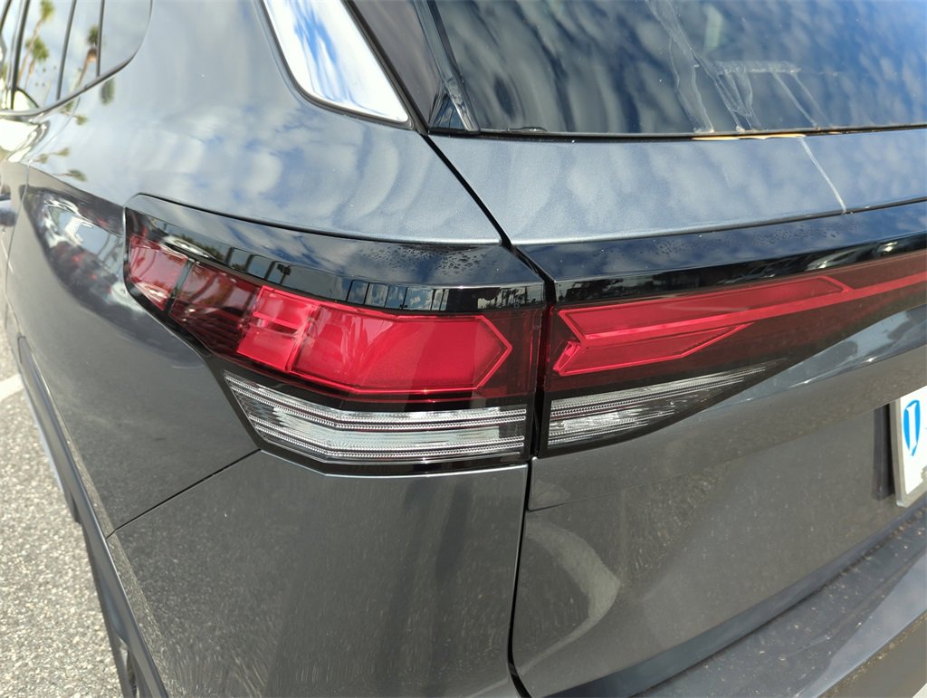 New 2026 Volkswagen Tiguan S image 14