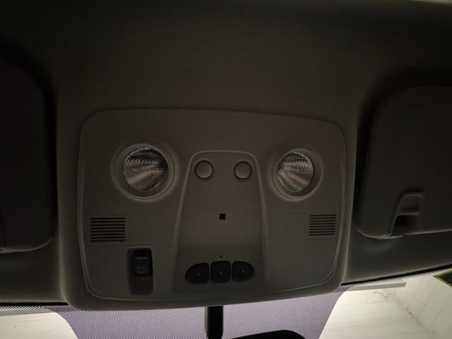 Used 2017 GMC Acadia Limited SLT image 25