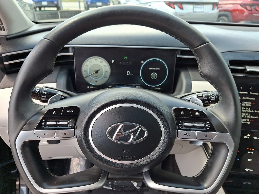 Certified 2023 Hyundai Tucson Limited AWD/4WD image 22