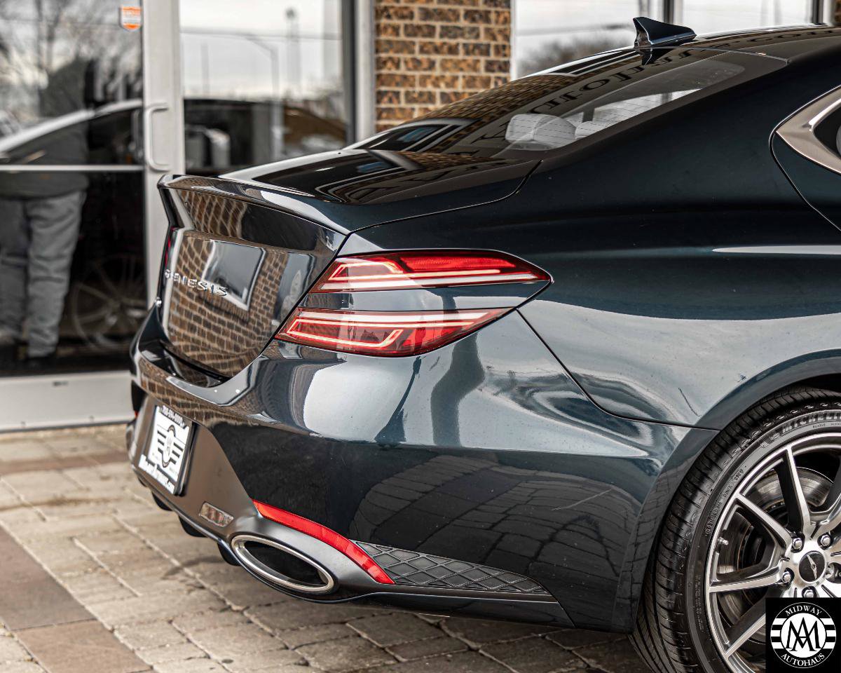 Used 2025 Genesis G70 2.5T RWD image 30