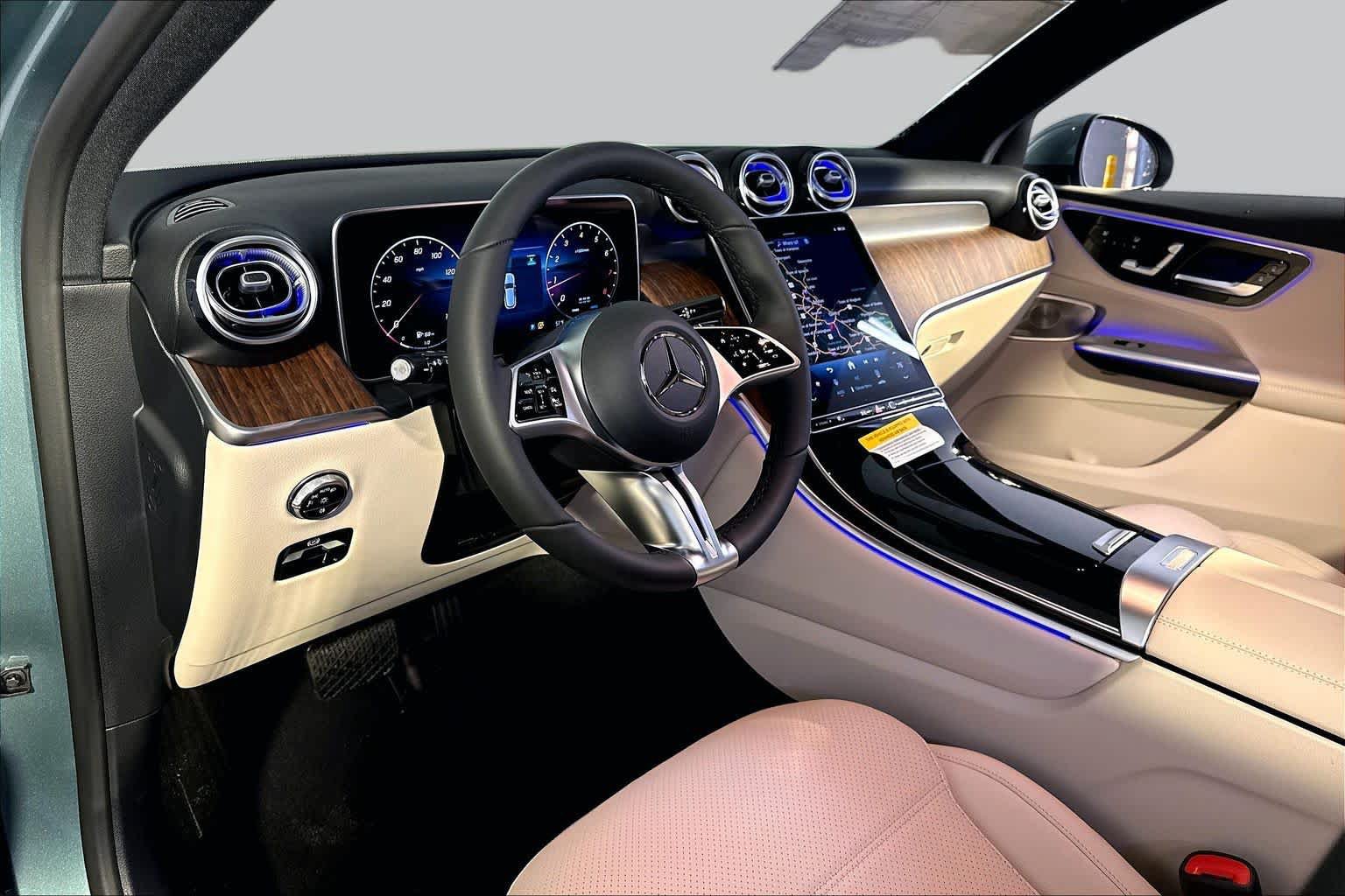 New 2027 Mercedes-Benz GLC 300 4MATIC image 9