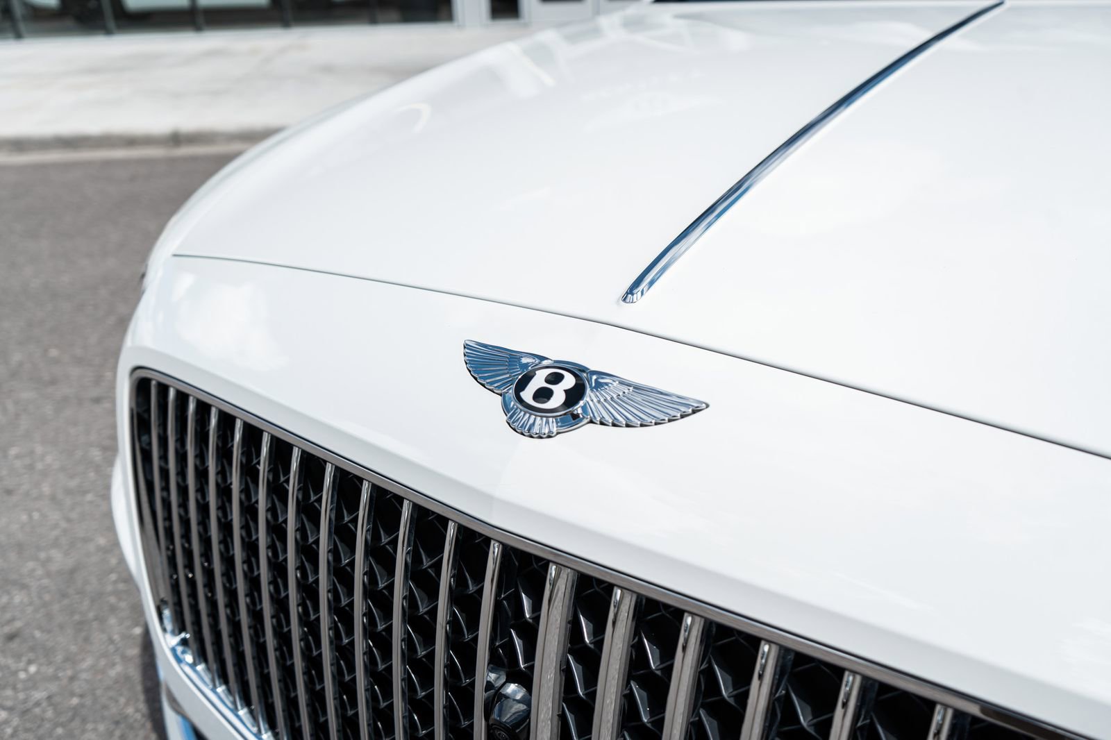 Used 2023 Bentley Flying Spur V8 AWD/4WD image 21