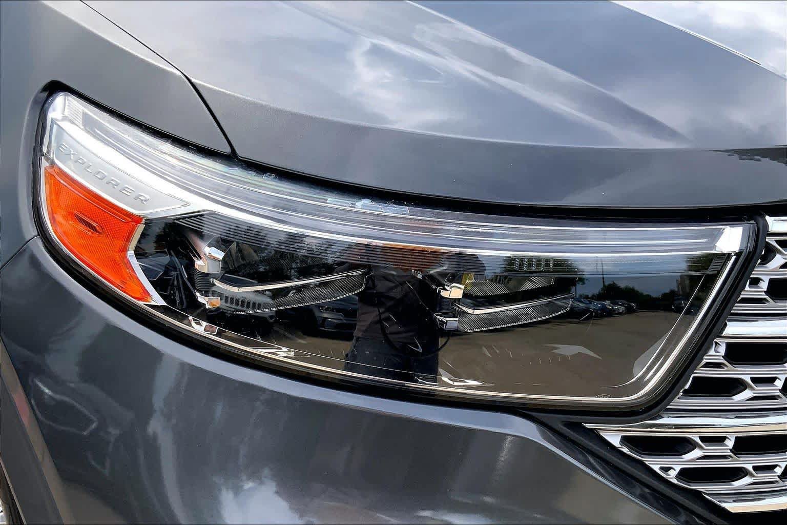 Used 2020 Ford Explorer Limited RWD image 27
