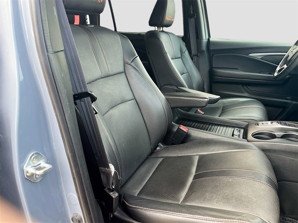 Used 2023 Honda Passport TrailSport image 29