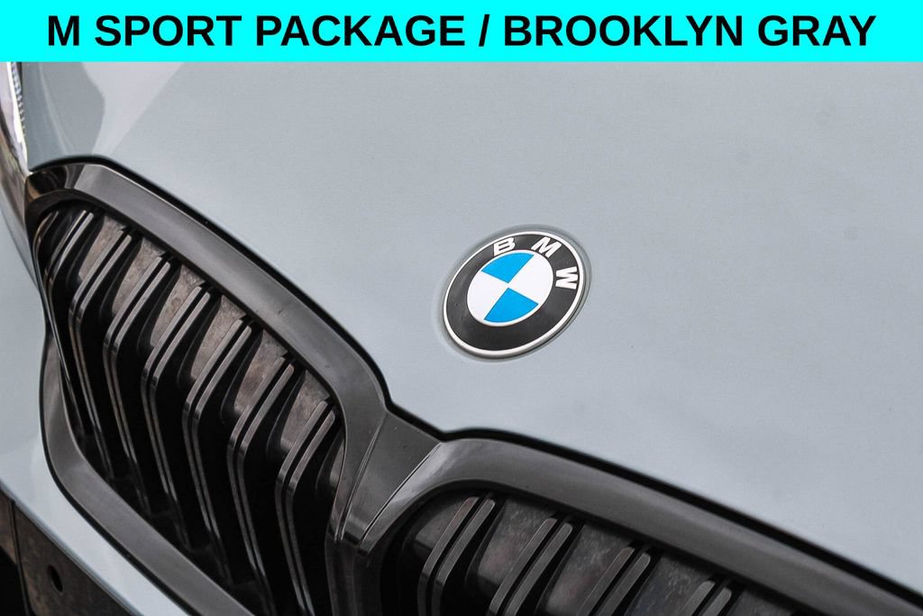 Used 2023 BMW 330i Sedan w/ M Sport Package RWD image 9
