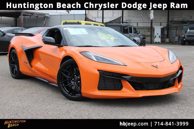 Used 2024 Chevrolet Corvette Z06 w/ Stealth Interior Trim Package RWD image 1