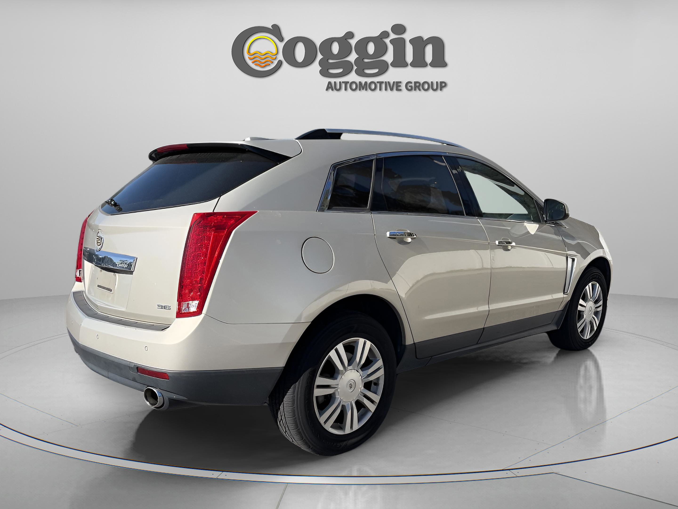 Used 2016 Cadillac SRX Luxury w/ Driver Awareness Package image 5