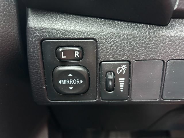 Used 2016 Toyota Corolla S Premium FWD image 17