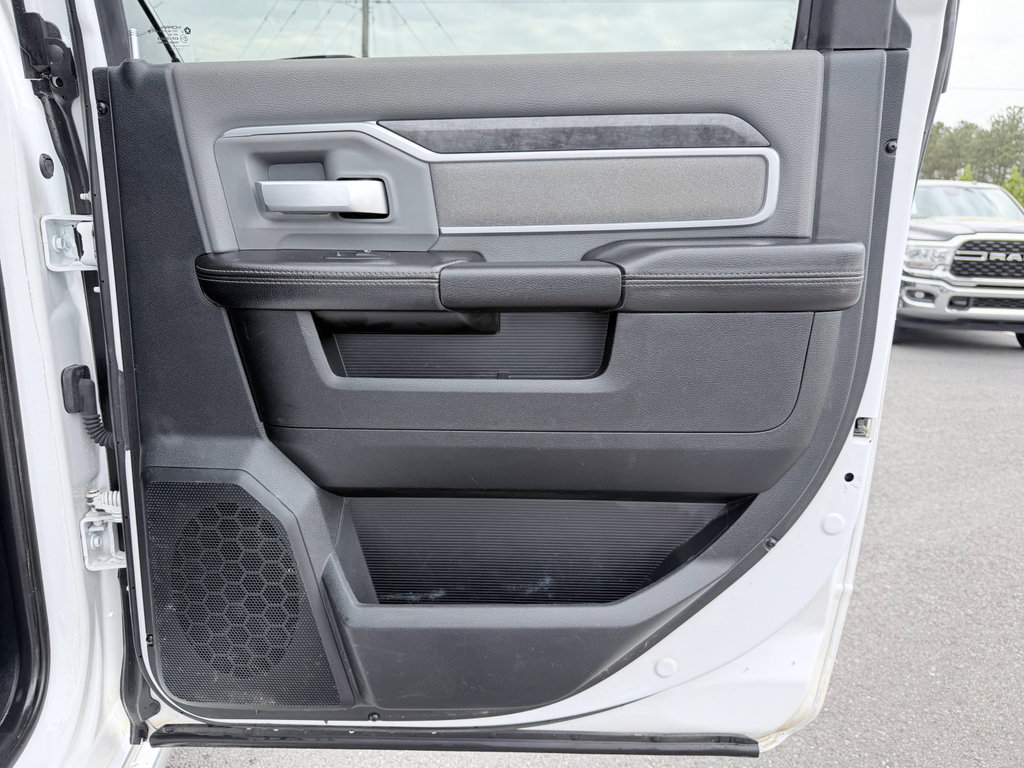 Used 2021 RAM 2500 Big Horn image 27