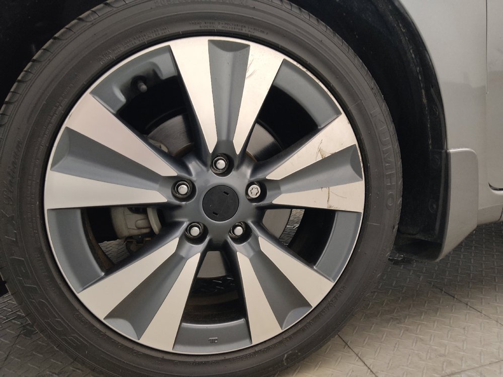 Used 2019 Nissan Sentra SV w/ Special Edition Package FWD image 31