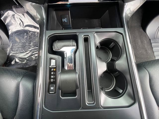 Used 2021 Ford F150 Lariat w/ Equipment Group 502A High image 22