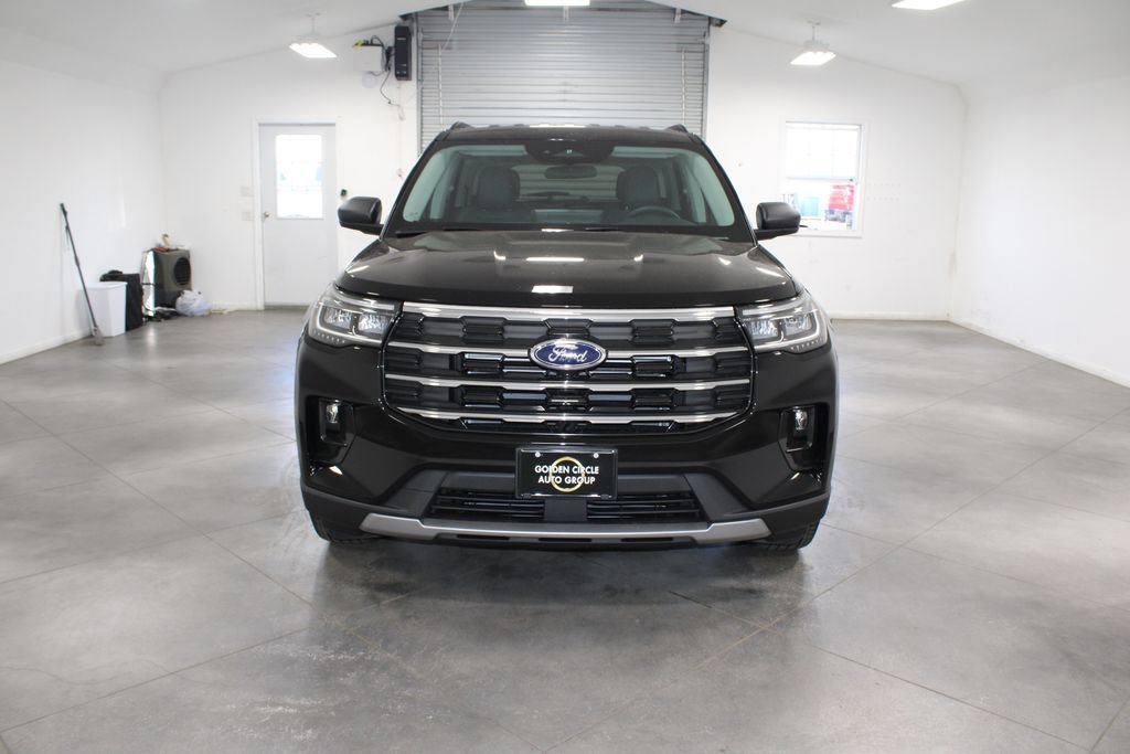 New 2026 Ford Explorer Active w/ Active Comfort Package AWD/4WD image 2