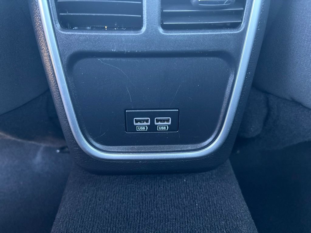 Used 2023 Dodge Charger SXT RWD image 10
