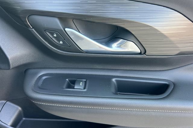 Used 2023 GMC Terrain SLE w/ Elevation Edition image 22