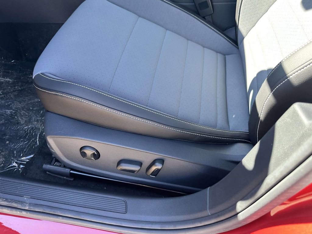 New 2026 Volkswagen Jetta SE image 14