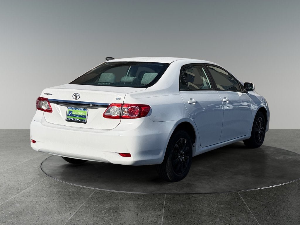 Used 2011 Toyota Corolla LE FWD image 9