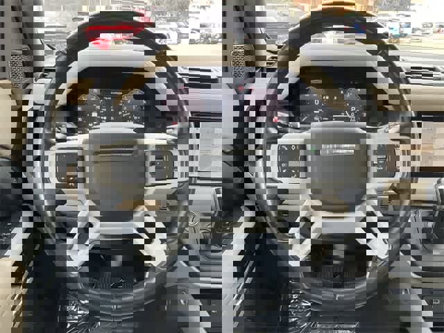 Used 2023 Land Rover Defender 110 S image 19